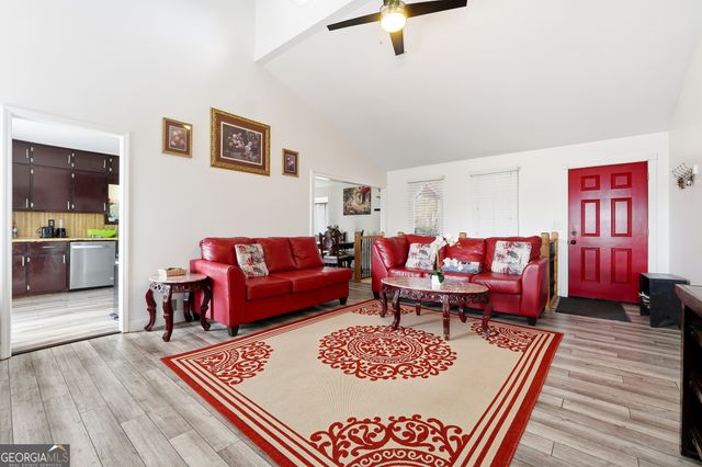 599 Springwood Drive NW, Lilburn, GA 30047