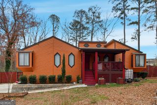 599 Springwood Drive NW, Lilburn, GA 30047