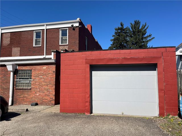 200 N Monongahela Ave, Glassport, PA 15045