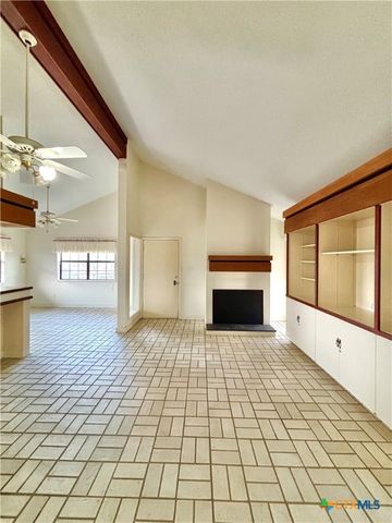 179 Easy Street, Port O'connor, TX 77982
