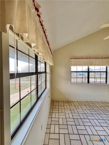 179 Easy Street, Port O'connor, TX 77982