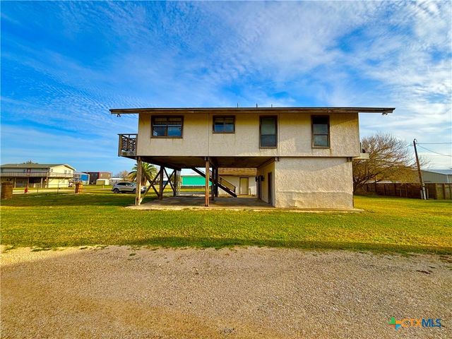 179 Easy Street, Port O'connor, TX 77982