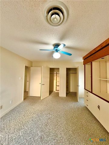 179 Easy Street, Port O'connor, TX 77982