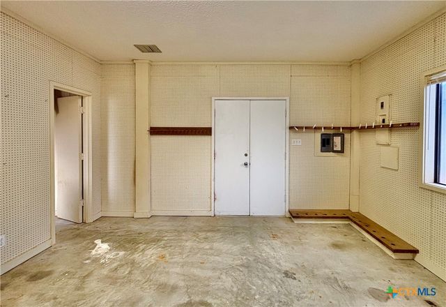 179 Easy Street, Port O'connor, TX 77982