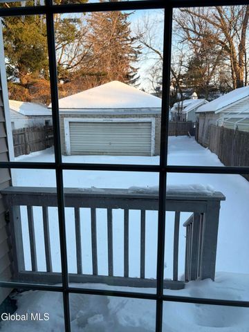 17 Winthrop Avenue, Albany, NY 12203