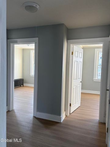 17 Winthrop Avenue, Albany, NY 12203