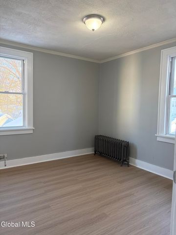 17 Winthrop Avenue, Albany, NY 12203