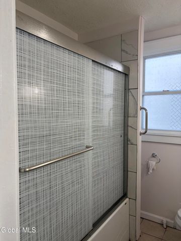 17 Winthrop Avenue, Albany, NY 12203