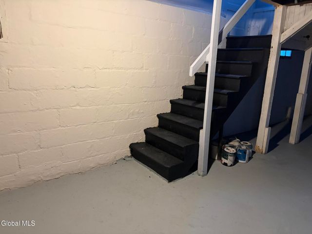 17 Winthrop Avenue, Albany, NY 12203