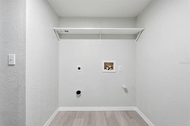 1318 MOUNTAINVIEW, Tampa, FL 33612