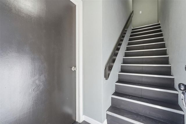 1318 MOUNTAINVIEW, Tampa, FL 33612