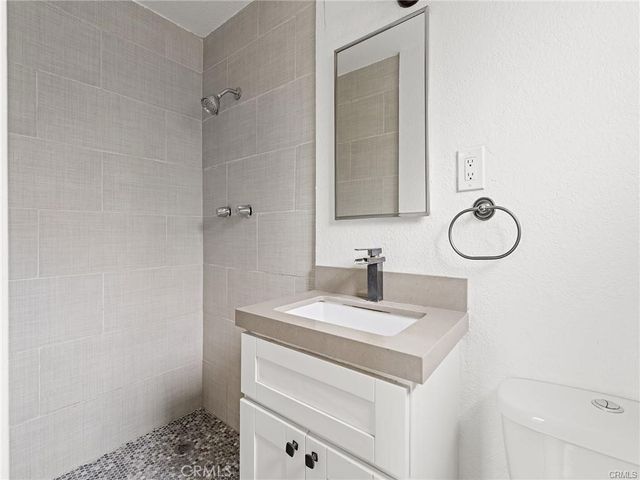 757 N Loma Vista, Long Beach, CA 90813