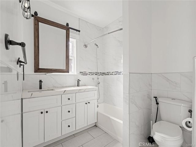 757 N Loma Vista, Long Beach, CA 90813