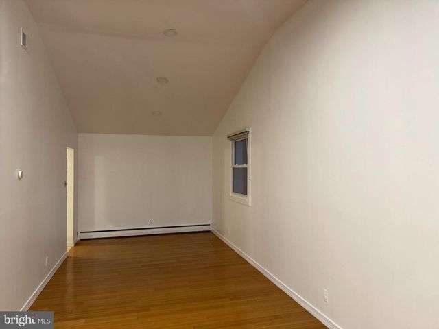 1006 CORN CRIB DR, Huntingdon Valley, PA 19006