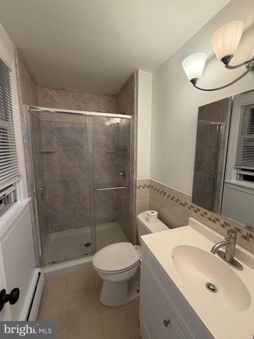 1006 CORN CRIB DR, Huntingdon Valley, PA 19006