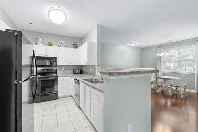 803 Spring Heights SE Lane, Smyrna, GA 30080