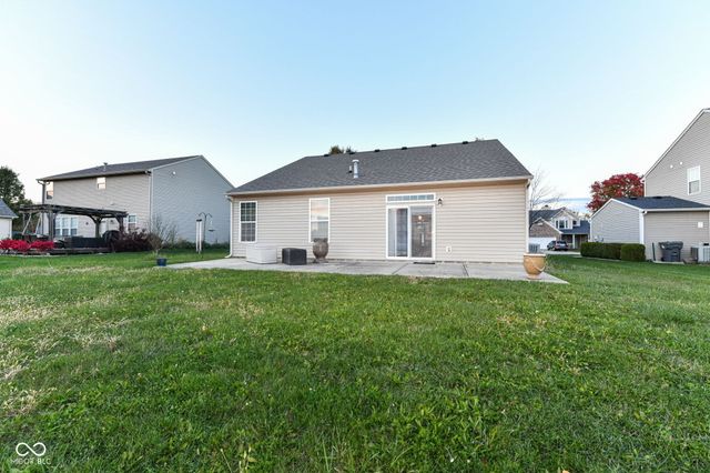 8535 Blair Castle Court, Indianapolis, IN 46259