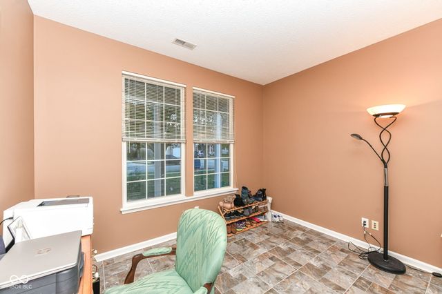 8535 Blair Castle Court, Indianapolis, IN 46259