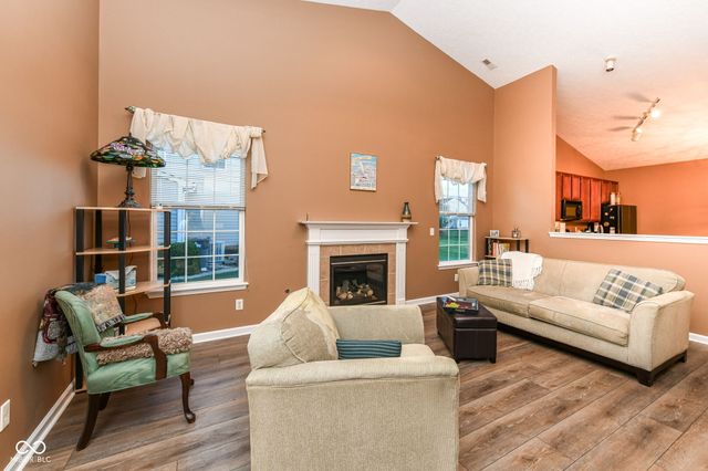 8535 Blair Castle Court, Indianapolis, IN 46259