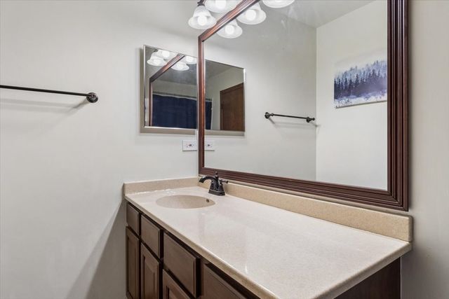 21429 W Sycamore Court, Plainfield, IL 60544