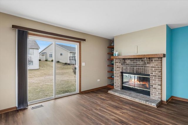 21429 W Sycamore Court, Plainfield, IL 60544