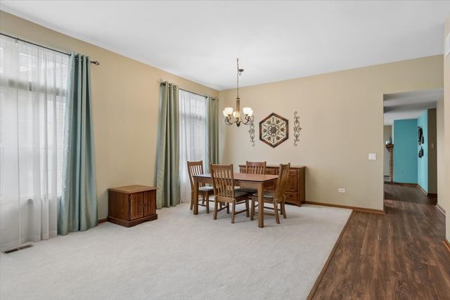 21429 W Sycamore Court, Plainfield, IL 60544