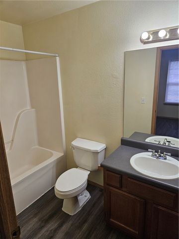214 Sadie Lane, Centerton, AR 72719