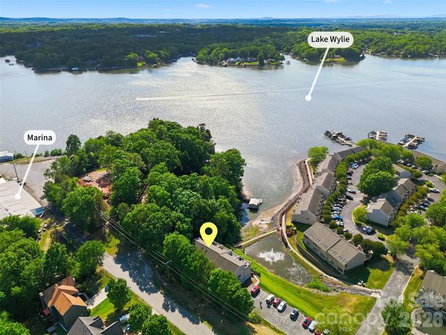 14614 Waterside Drive, Charlotte, NC 28278
