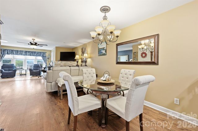 14614 Waterside Drive, Charlotte, NC 28278