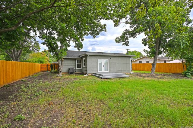442 ROTHE LOOP, New Braunfels, TX 78130