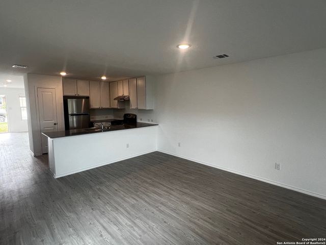 14063 Wool Park, San Antonio, TX 78252