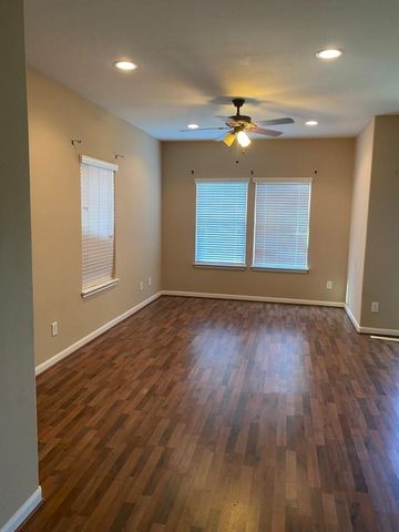 17117 Wilthorne Gardens Court, Houston, TX 77084