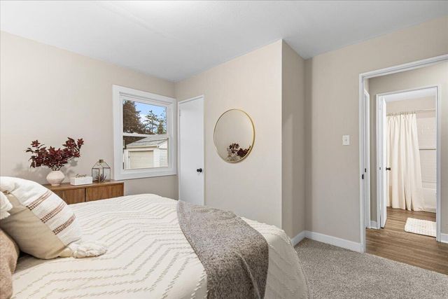 625 Pleasant DRIVE, West Bend, WI 53095