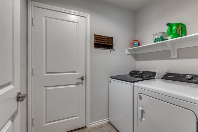 140 Greengate Drive, Boyd, TX 76023