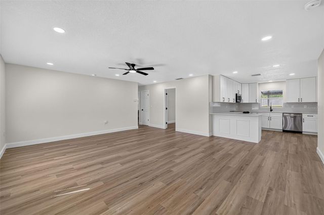6029 CHRISTINA DRIVE E, Lakeland, FL 33813