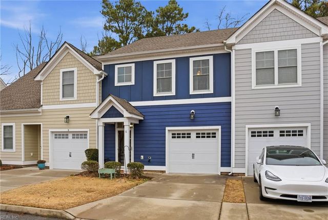 6 Village Park LN, Poquoson, VA 23662