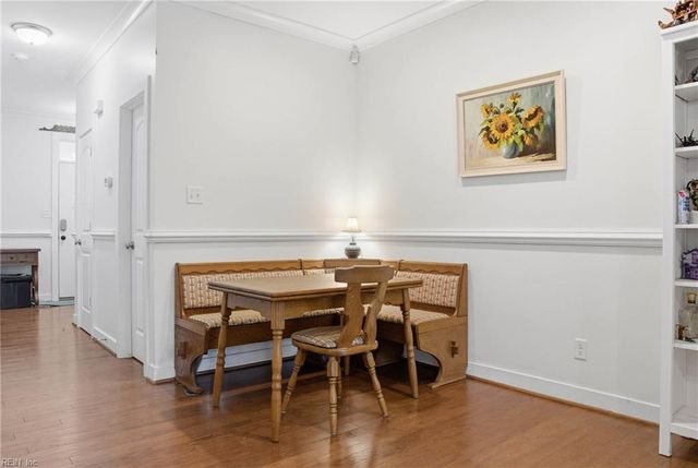 6 Village Park LN, Poquoson, VA 23662