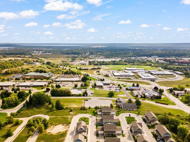 000 Barnes Road, Traverse City, MI 49684