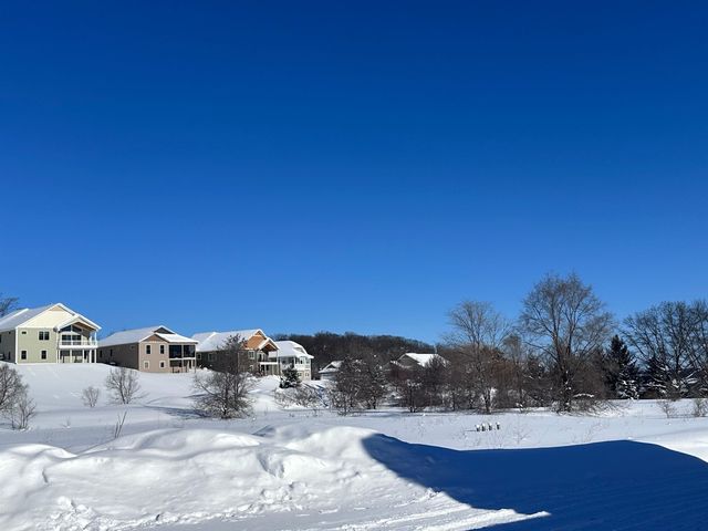 000 Barnes Road, Traverse City, MI 49684