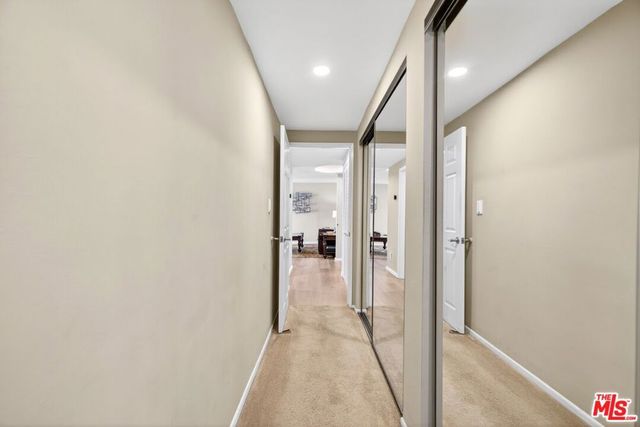 831 S Gretna Green Way 103, Los Angeles, CA 90049