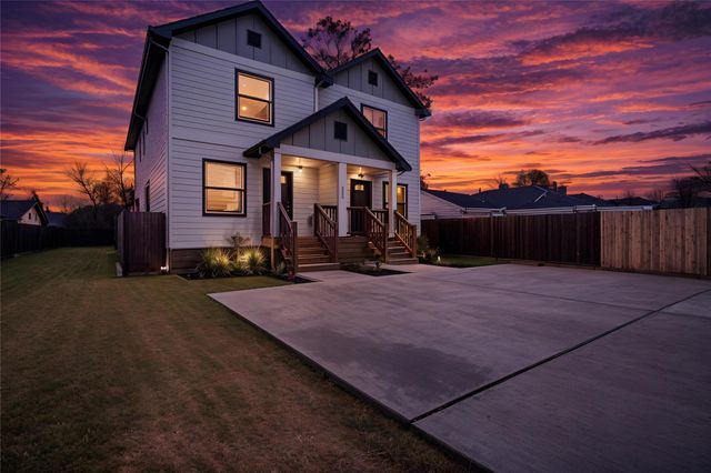 2411 Charles Road A, Houston, TX 77093