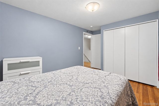 24187 S Duncan Circle, Farmington Hills, MI 48336