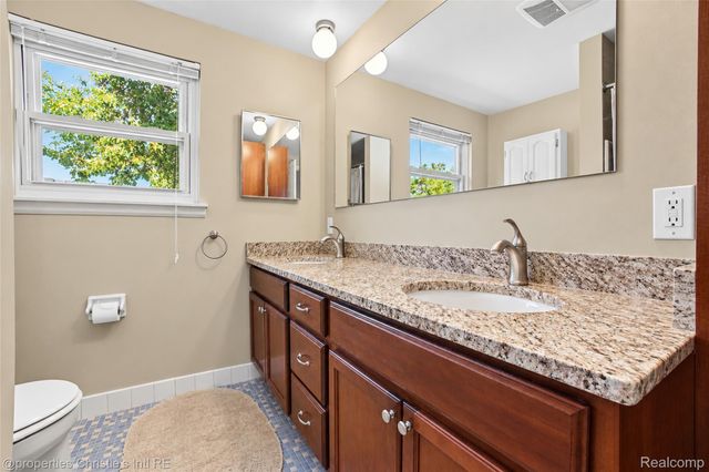 24187 S Duncan Circle, Farmington Hills, MI 48336