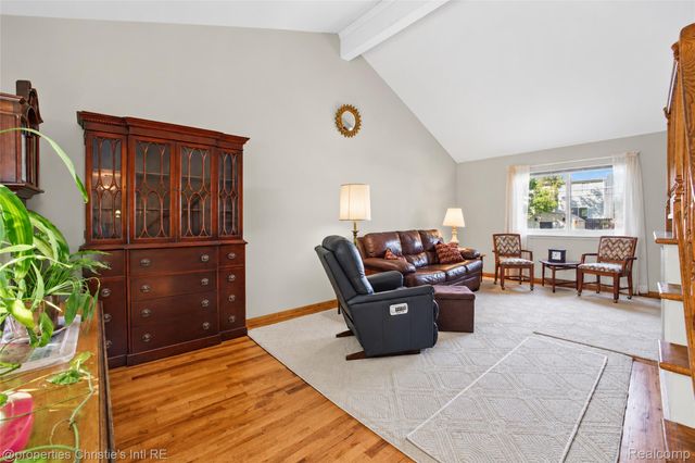 24187 S Duncan Circle, Farmington Hills, MI 48336
