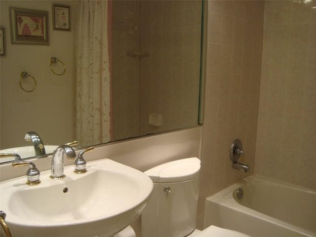 200 S BIRCH Road 703, Fort Lauderdale, FL 33316