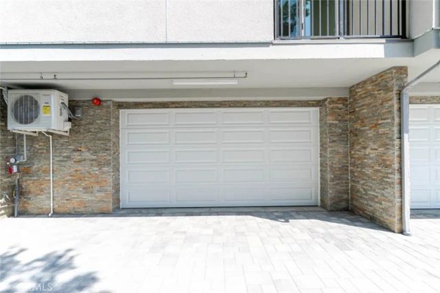 1961 Waltonia Drive 102, Montrose, CA 91020