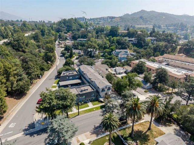 1961 Waltonia Drive 102, Montrose, CA 91020