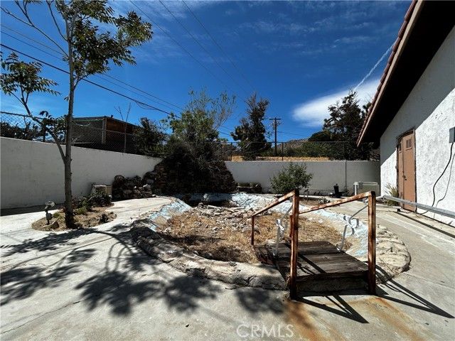 7456 San Remo Trail, Yucca Valley, CA 92284