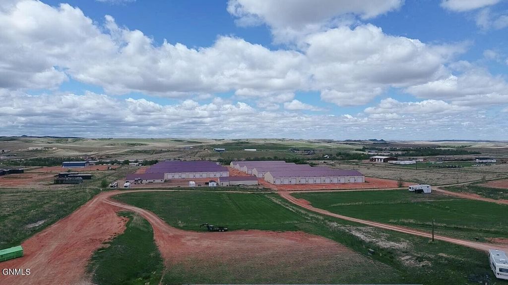 2052 125th Avenue NW, Watford City, ND 58854 photo 3