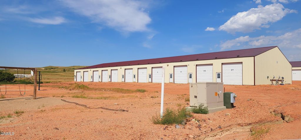 2052 125th Avenue NW, Watford City, ND 58854 photo 7